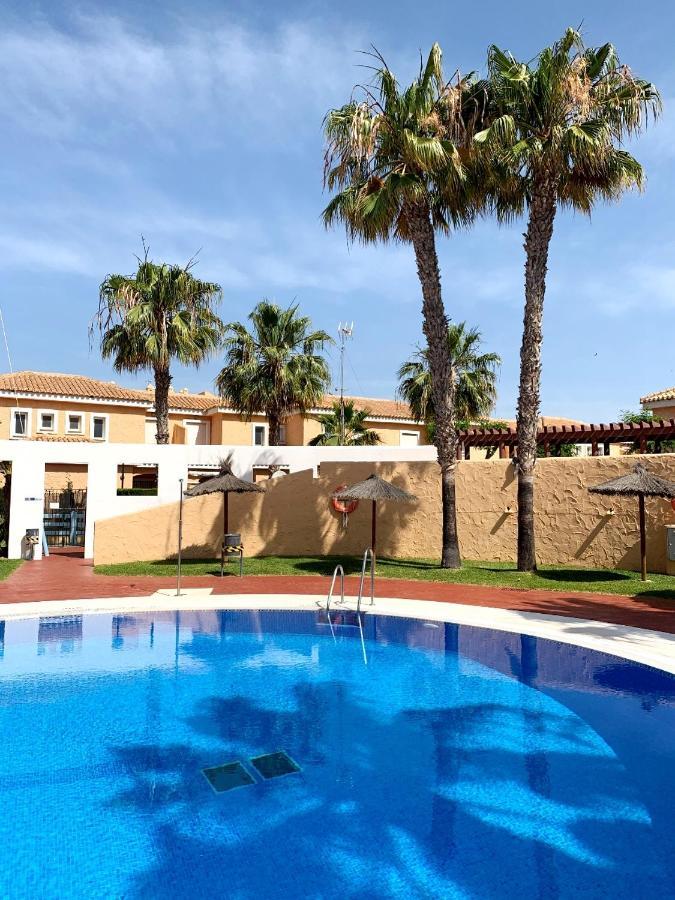 维拉Marinas Sol - Tu Hogar Con Jardin Privado!公寓 外观 照片